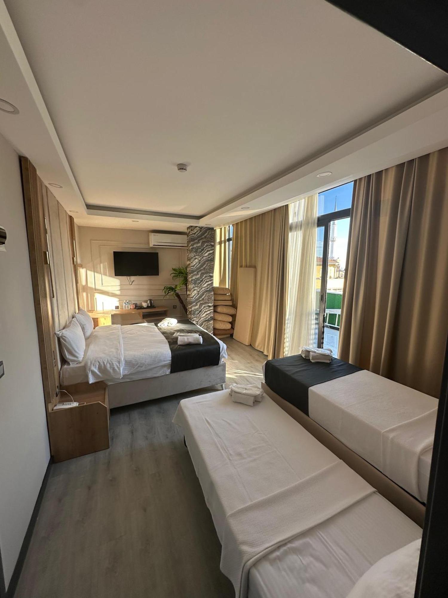 Grand Oezer Hotel Istambul Exterior foto